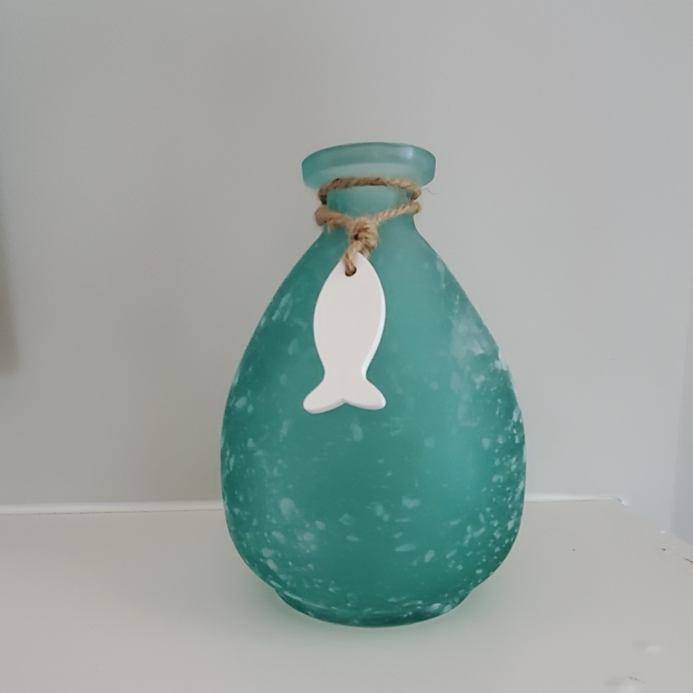 NWOT FROSTED GREEN VASE